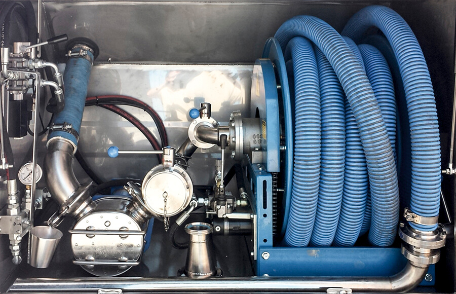 Inoxtank-Cajon-descarga-cisterna